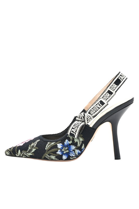 J'Adior Slingback Pump